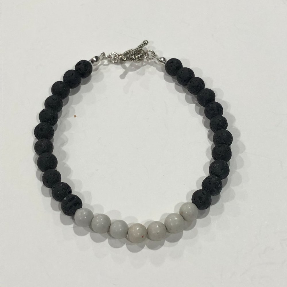 NEW White Jade Essential Oil Bracelet